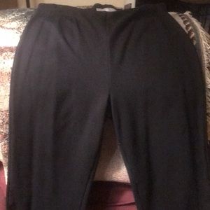 Ladies classic black  slim fit pull on pants